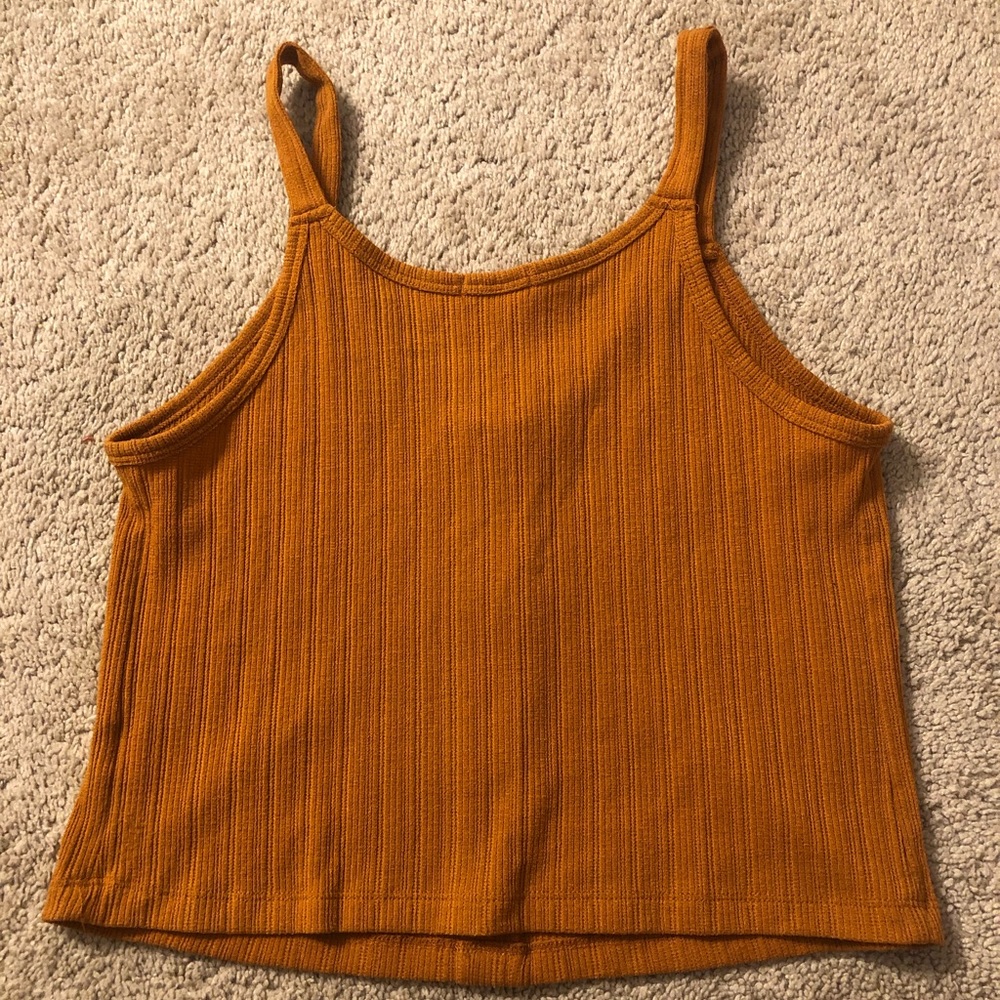 Cute Button Front Tank Top - Picture 5 of 6